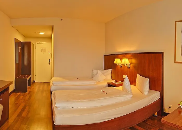 Trip Frankfurt Nordwestzentrum 酒店 3*